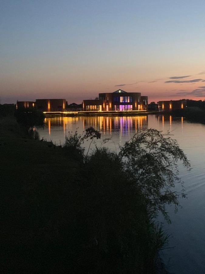 Lakeside Fishing Lodges Boston Exterior photo
