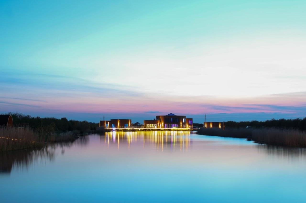Lakeside Fishing Lodges Boston Exterior photo
